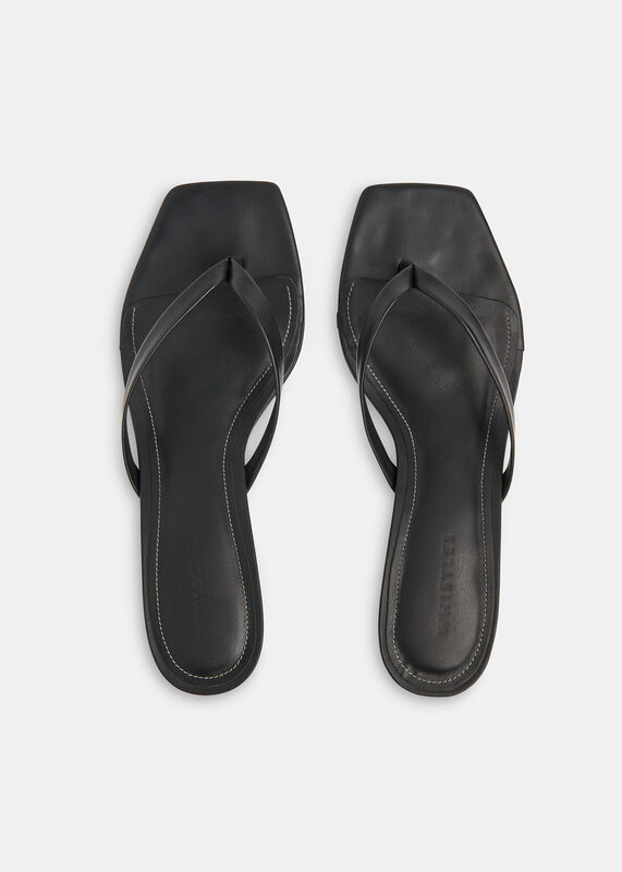 Black Toe Post Kitten Heel Mule