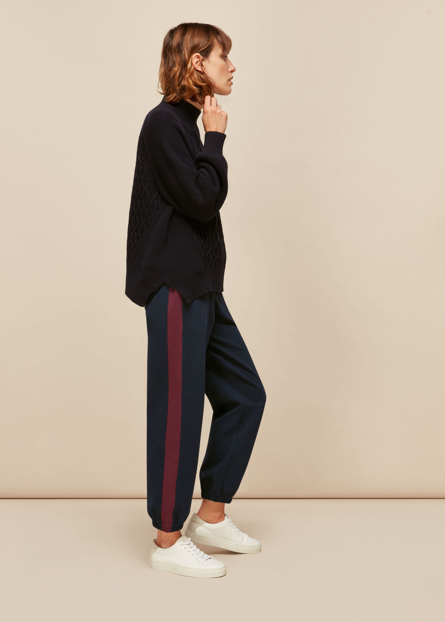 whistles side stripe jogger