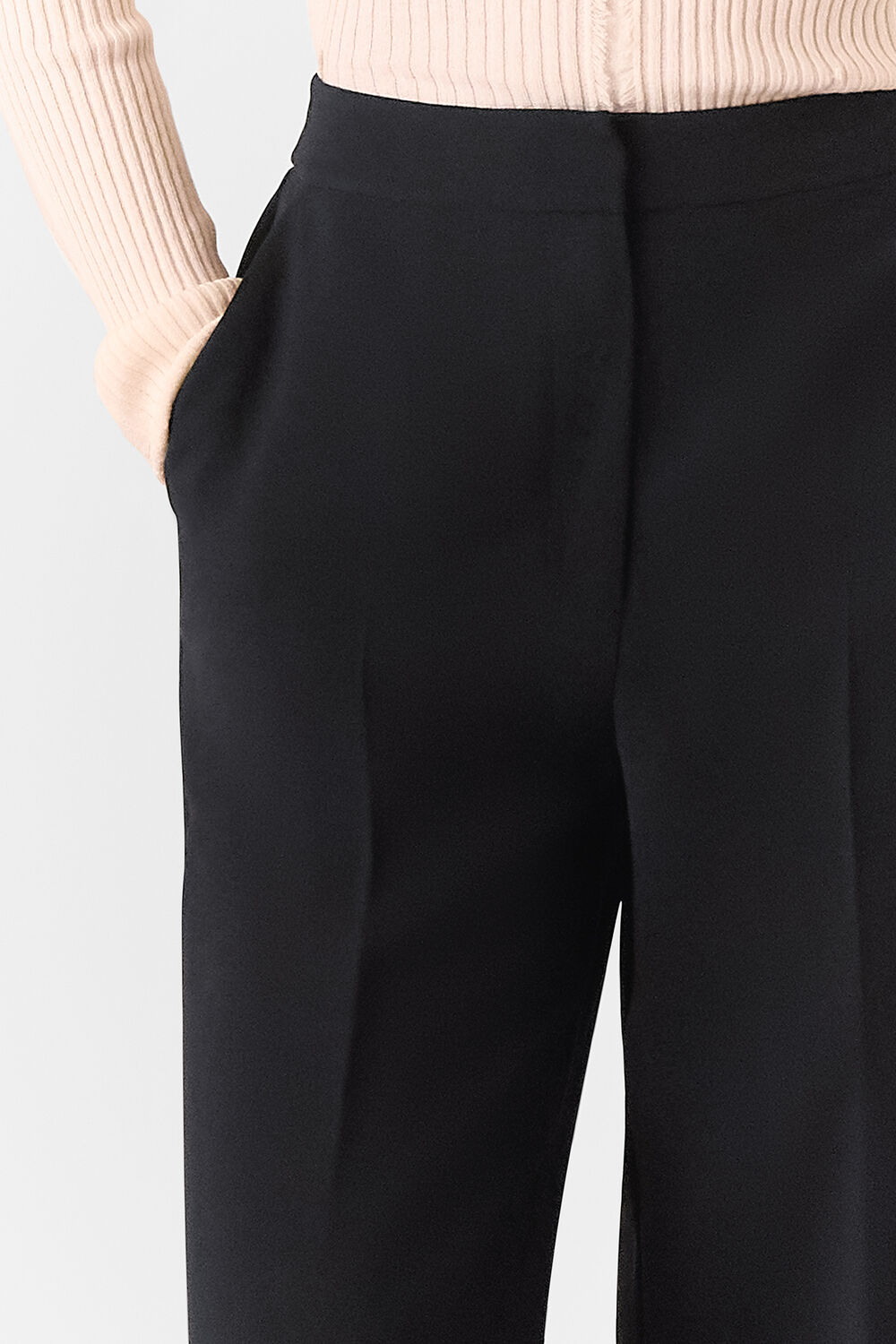 Black Petite Ultimate Crepe Trouser