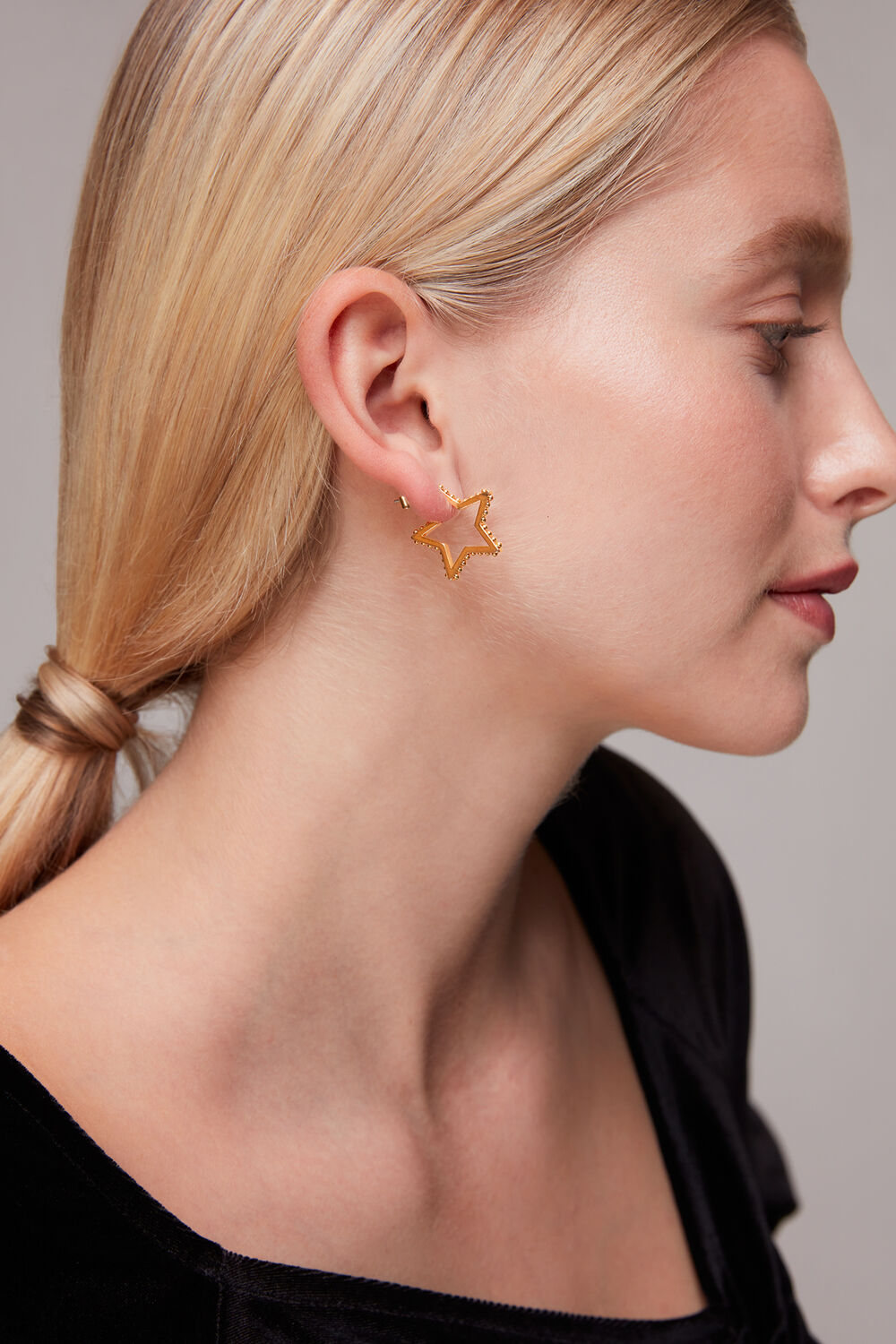 Studded Star Outline Earring