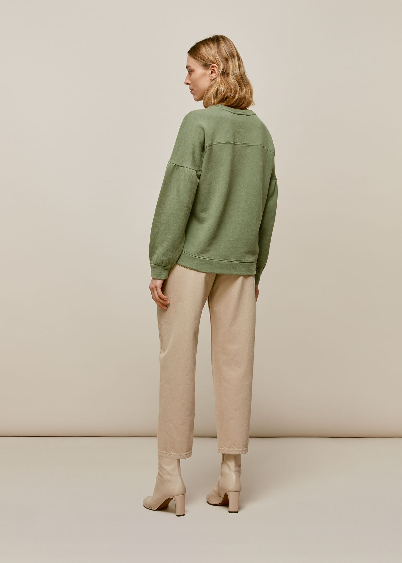 Gathered Sleeve Sweatshirt Pale Green