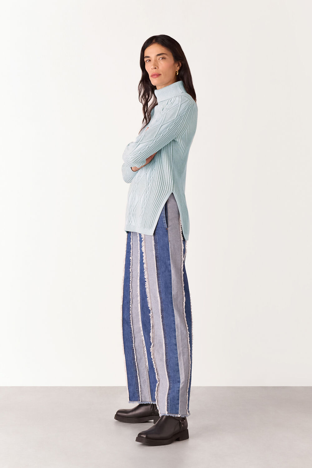 Aoife Fine Cable Roll Neck