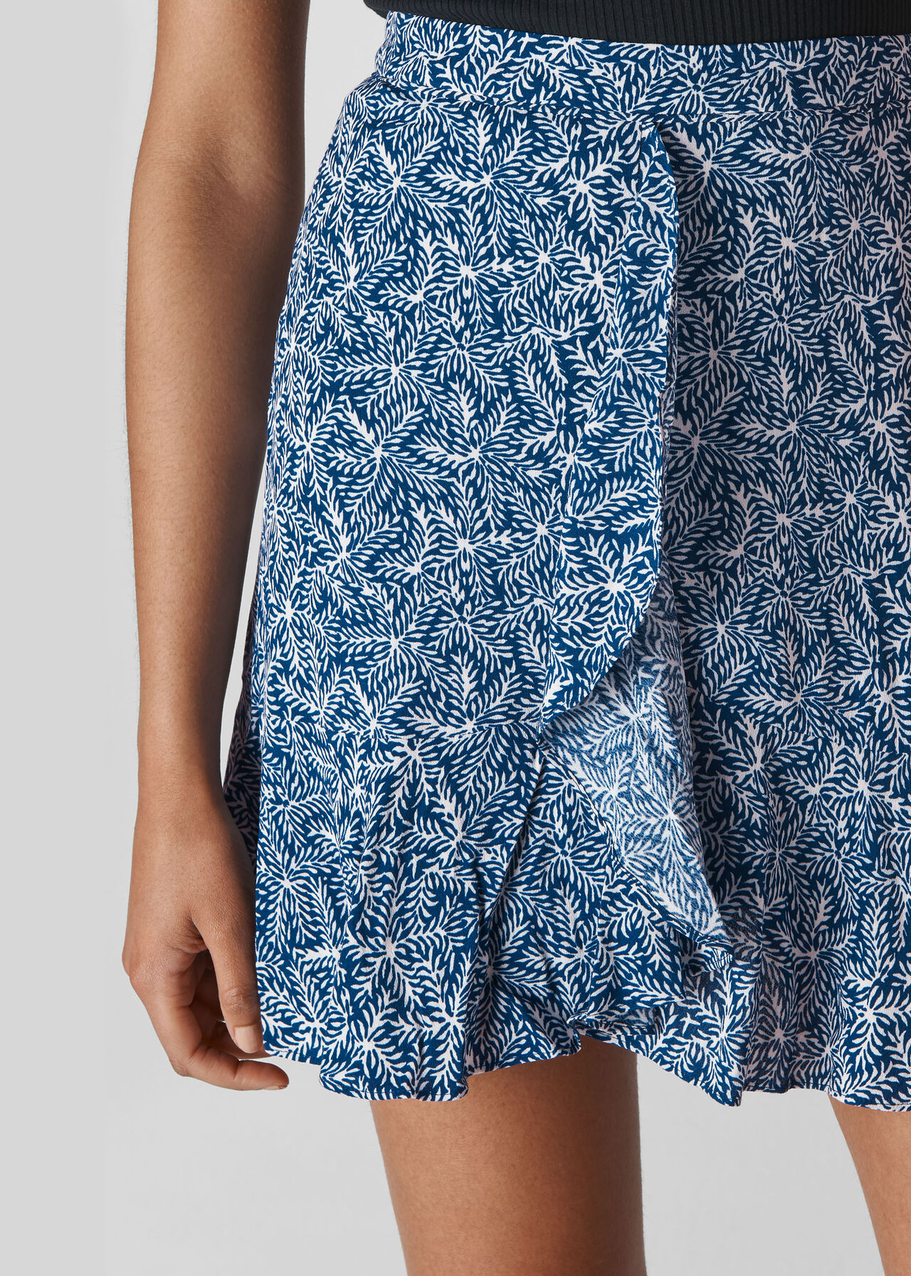 Etched Print Mini Skirt Navy/Multi