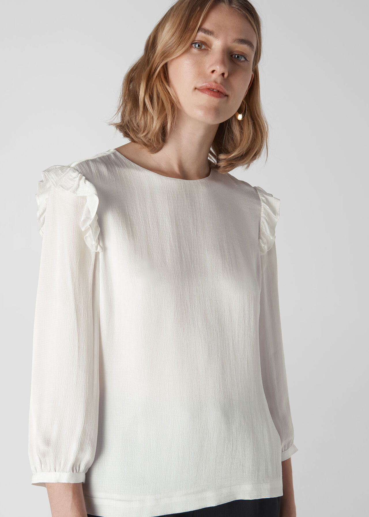 Ellahay Hammered Satin Top Ivory/Multi