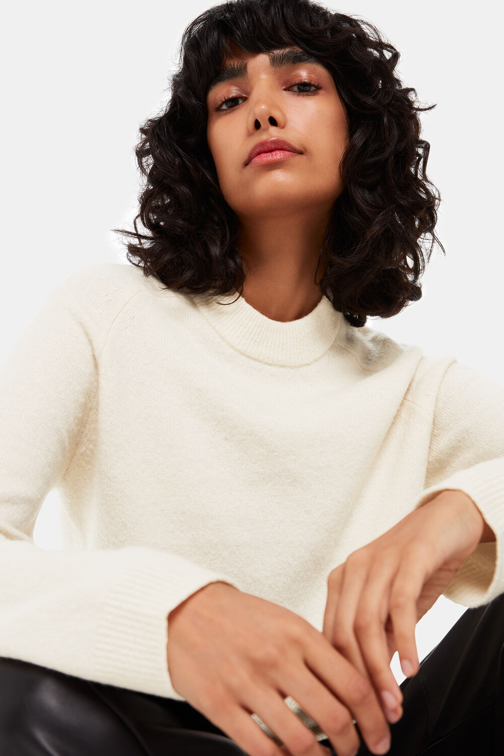 Wool Textured Crew Neck Knit