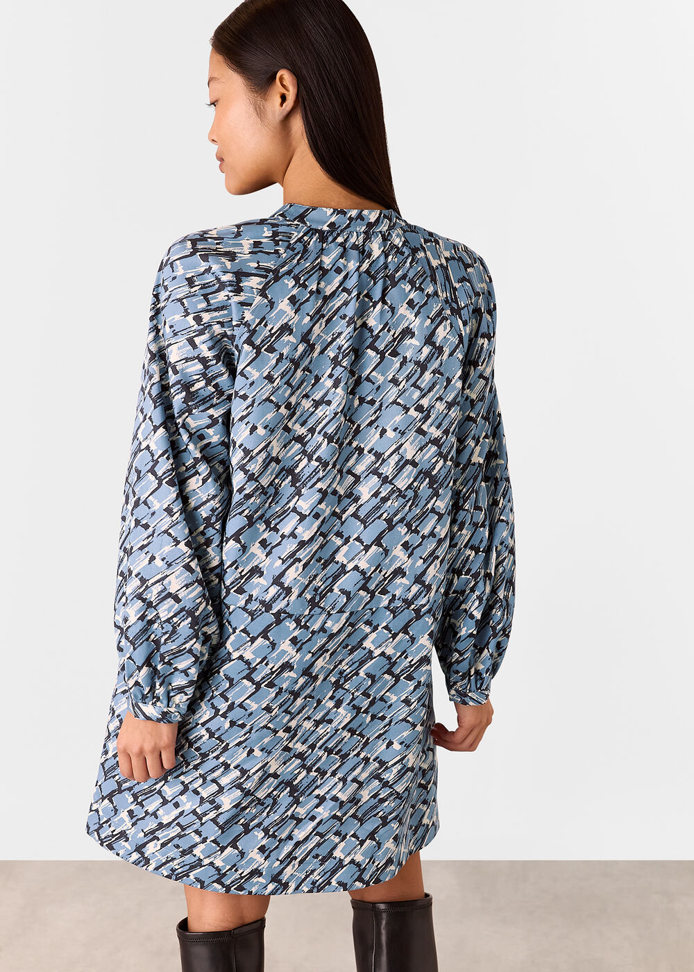 Petite Feathered Wing Marnie Dress