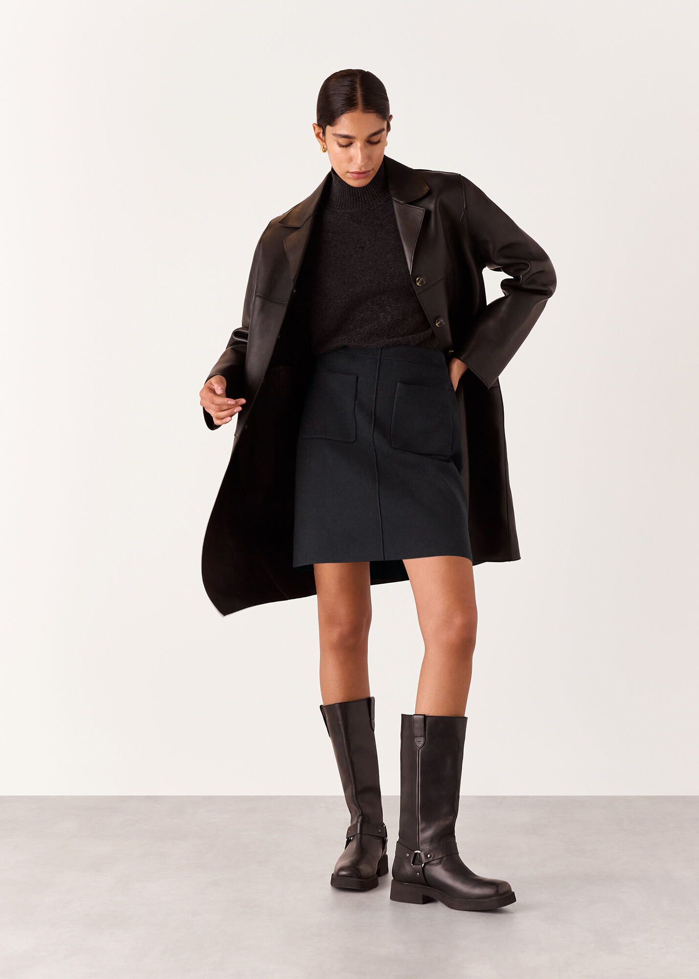 Black Patch Pocket Knitted Skirt