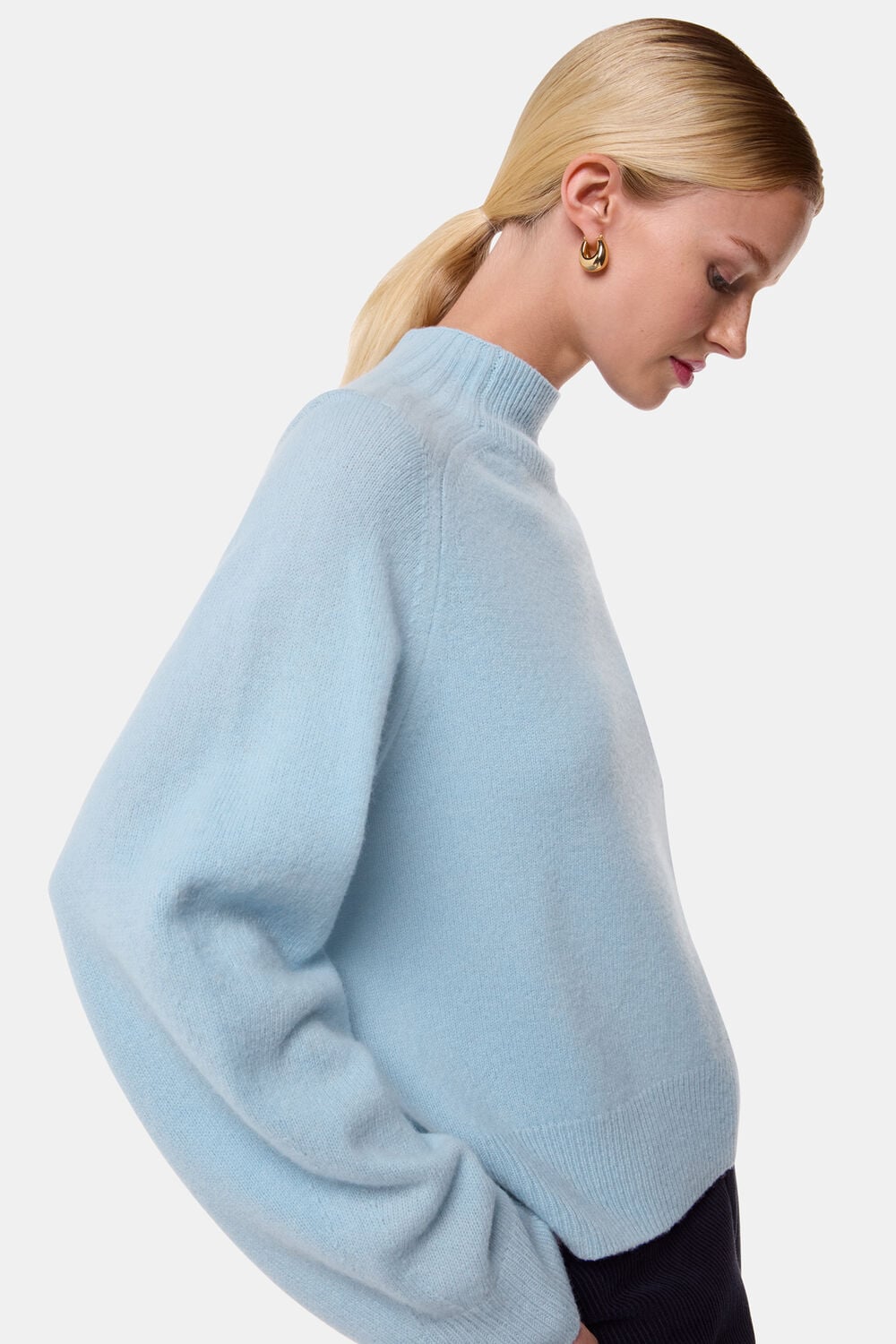 Funnel Neck Wool Knit