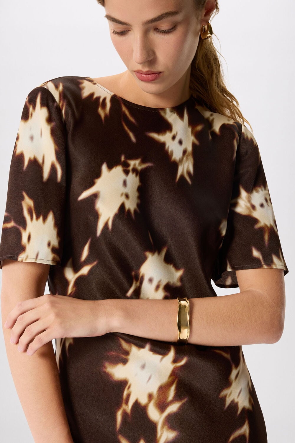 Brown Shadow Floral Midi Dress