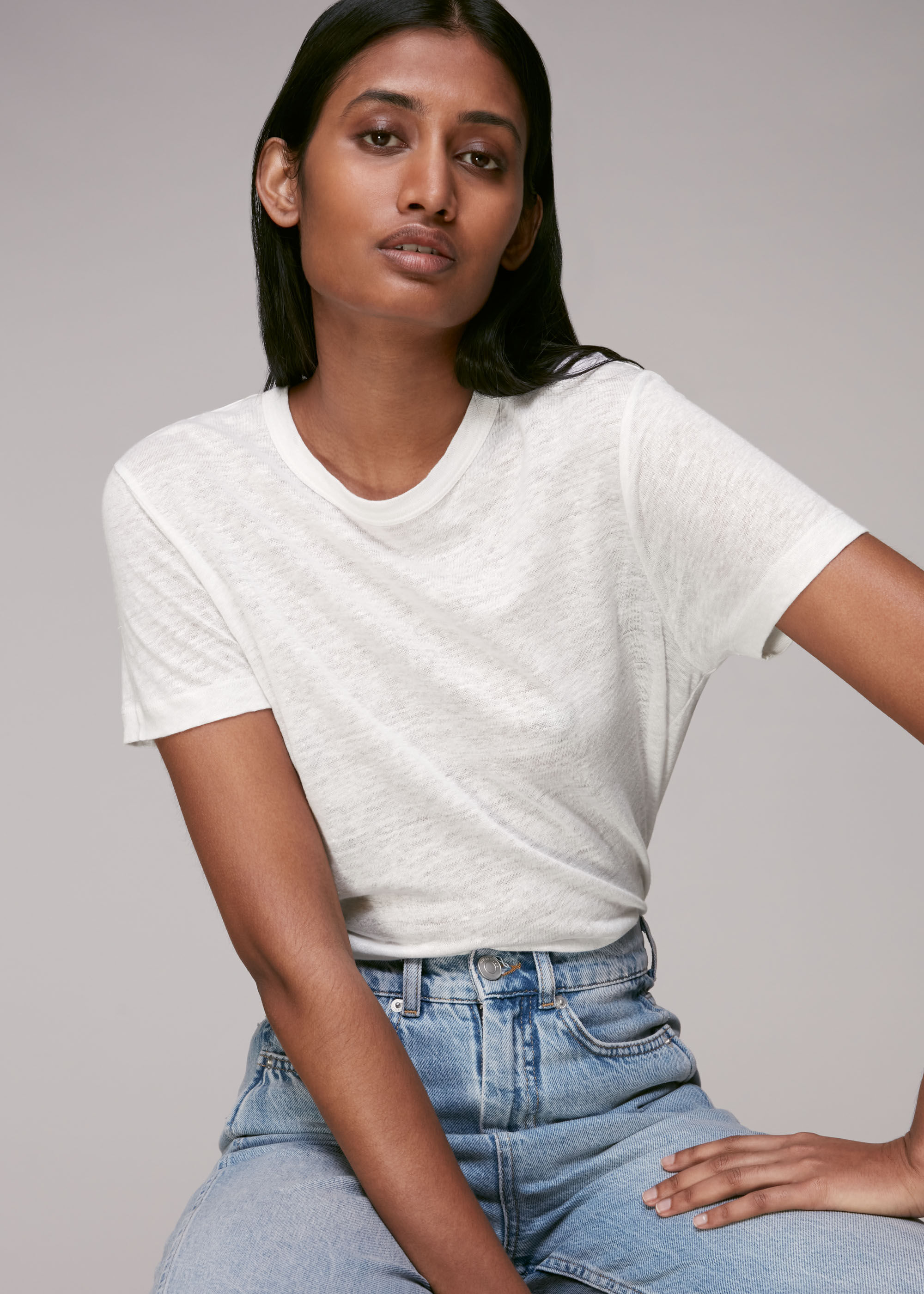 White linen sales t shirt
