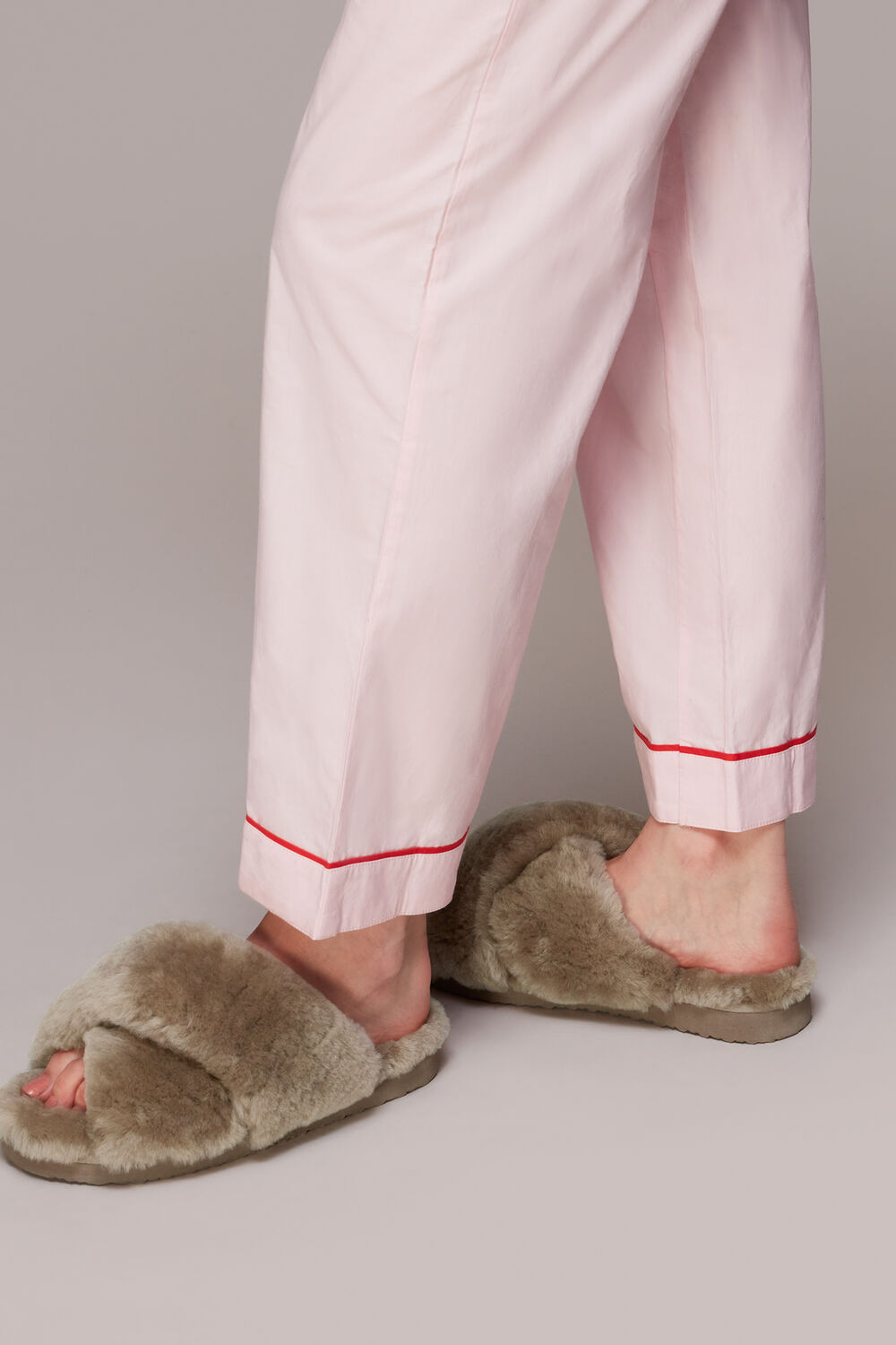 Macy Cross Strap Slipper