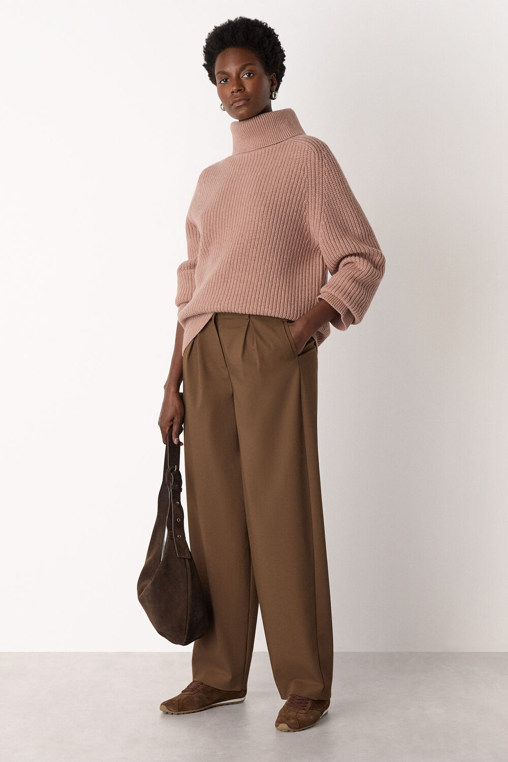 Heavy Gauge Roll Neck Knit