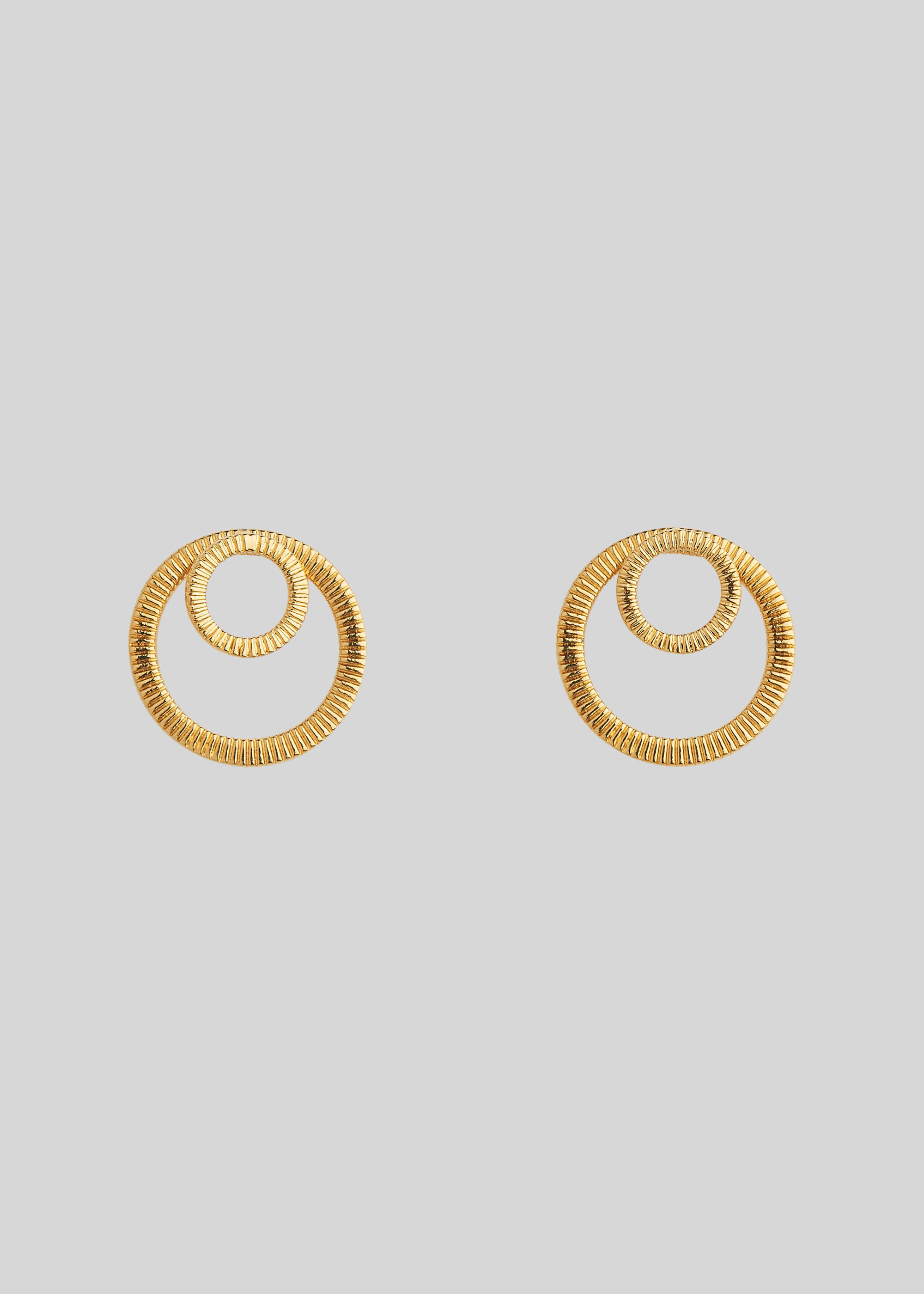 Two circle earrings store