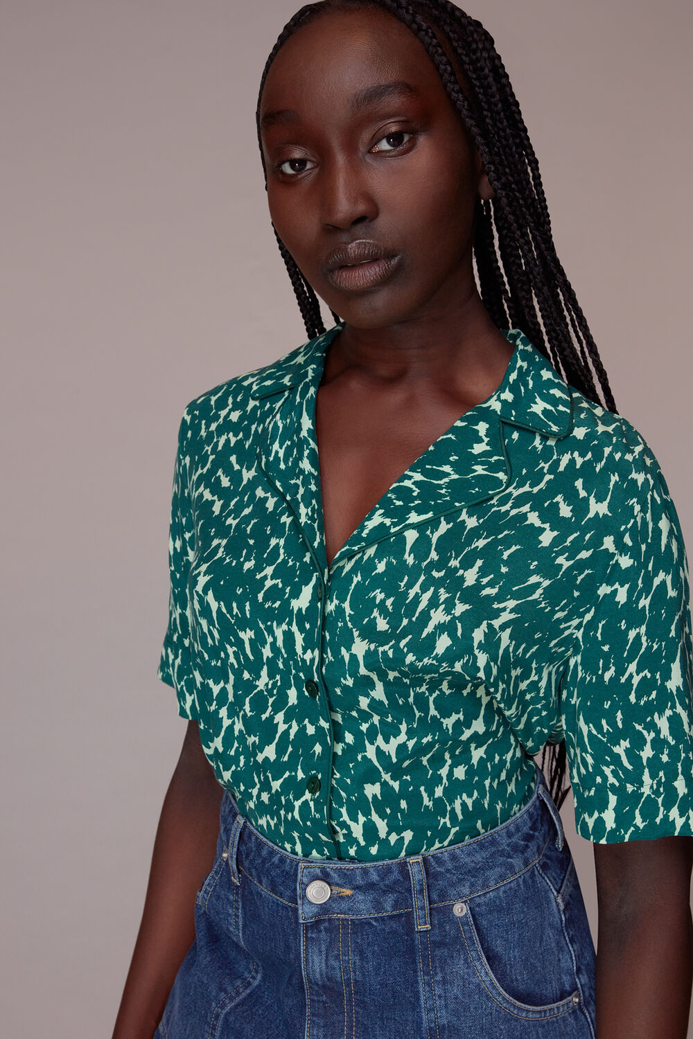 Green Sahara Cat Alena Pyjama Shirt