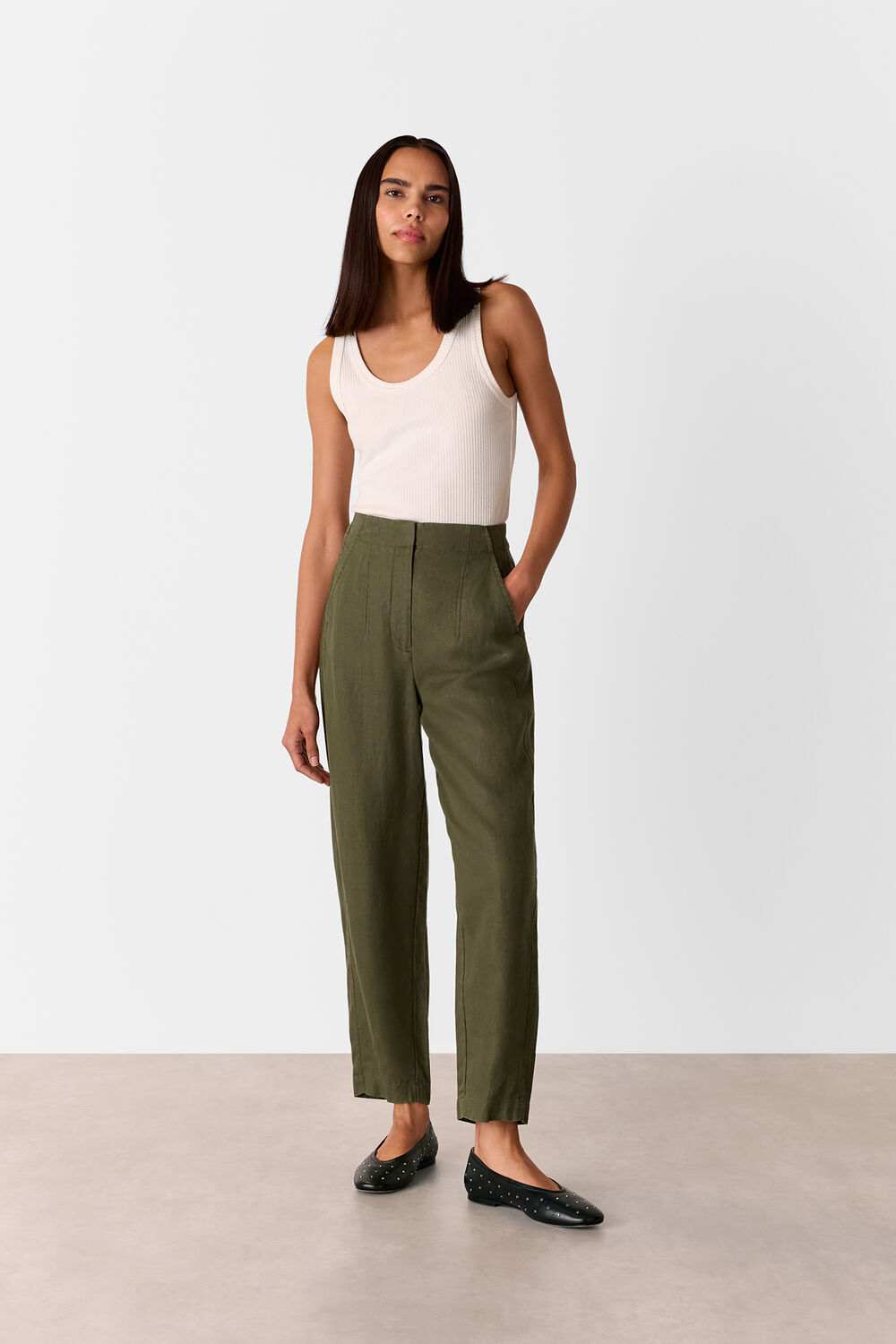 Linen Barrel Leg Trouser