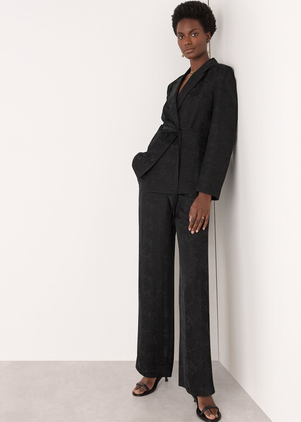 Jacquard Tie Waist Blazer