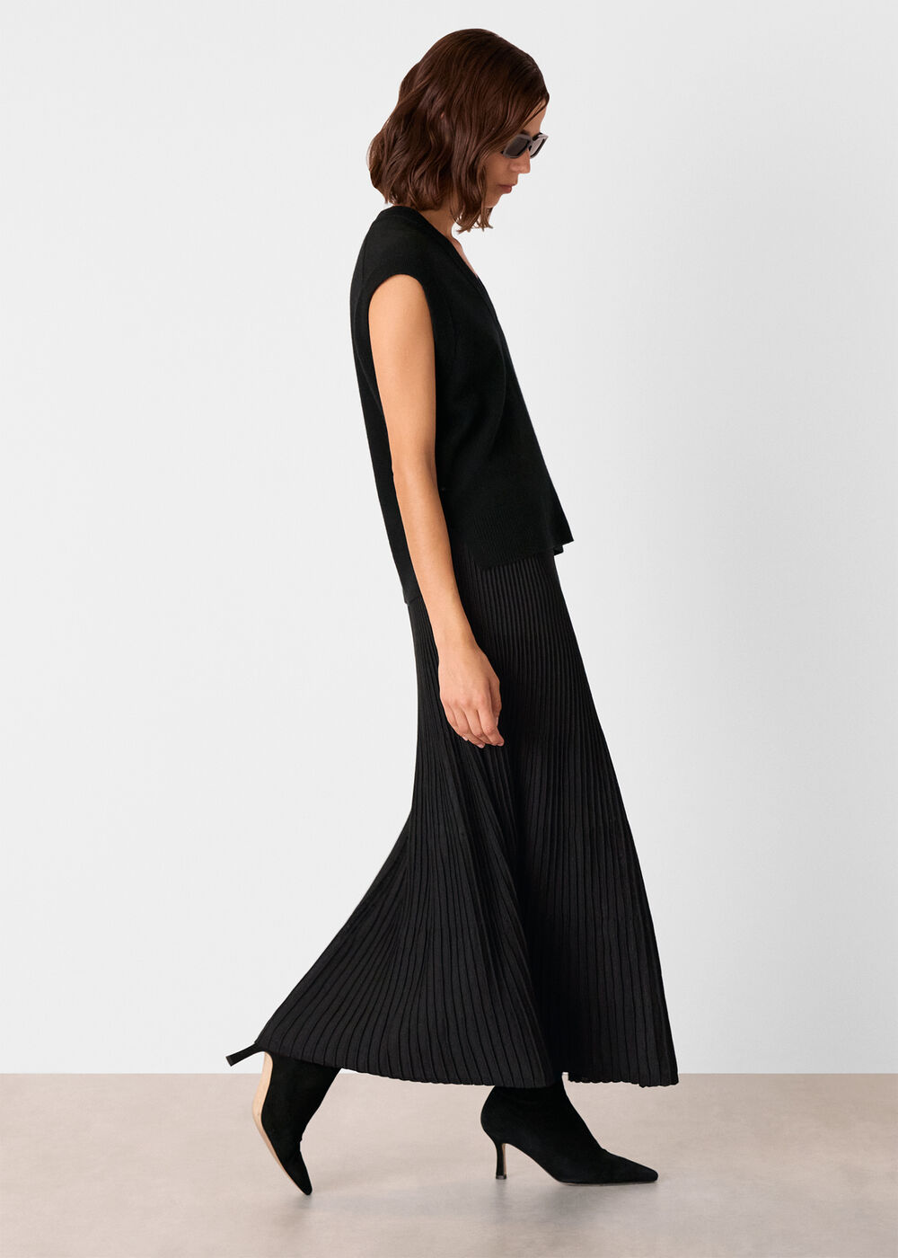 Knitted Pleated Skirt