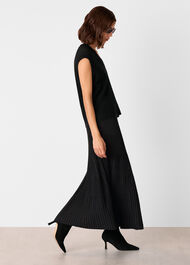 Knitted Pleated Skirt