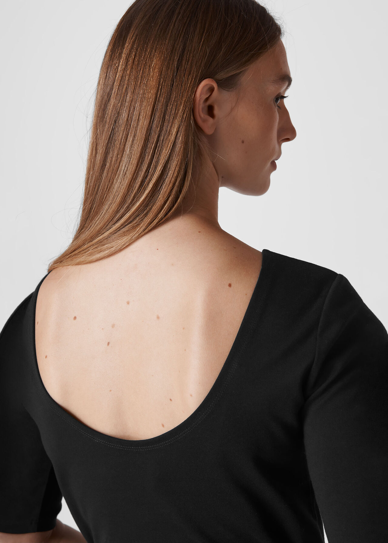 Scoop Back Active Top Black