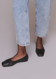 Ione Soft Ruched Pump