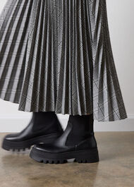 Hatton Chunky Chelsea Boot