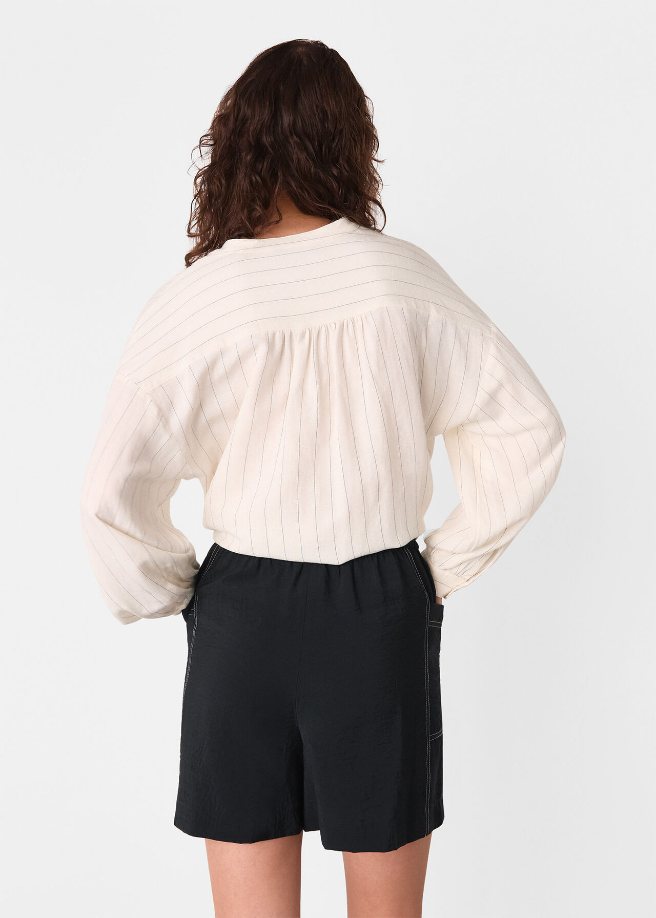 Contrast Stitch Pull On Short