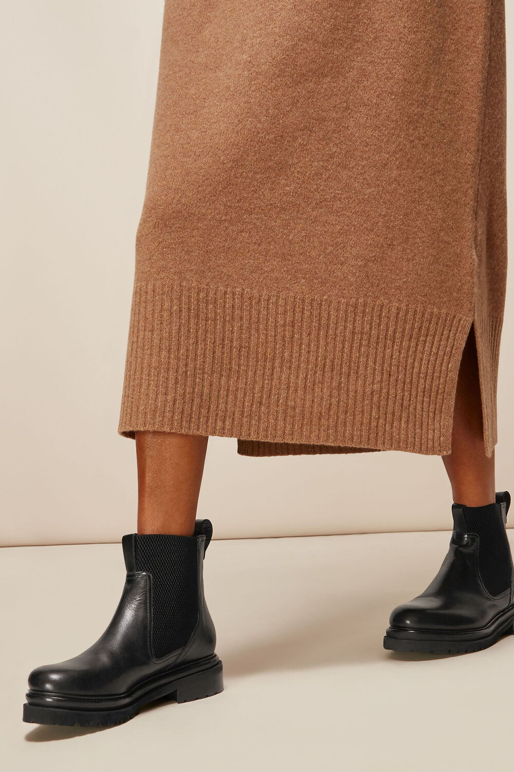 Elson Elasticated Chelsea Boot