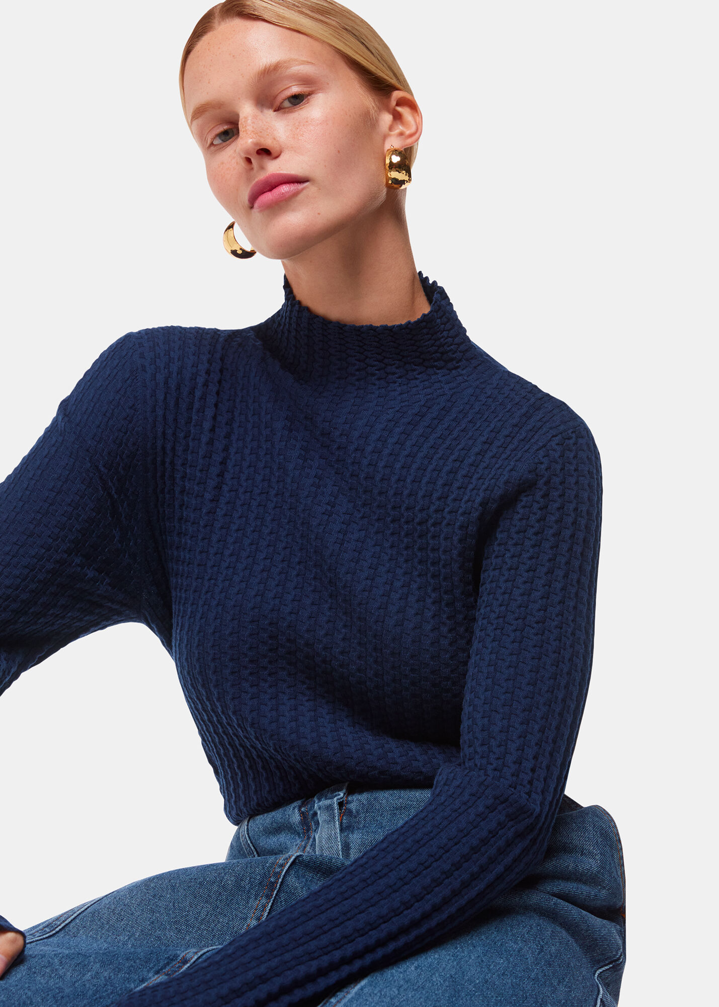 whistles-textured-detail-high- whistles-textured-detail-high-