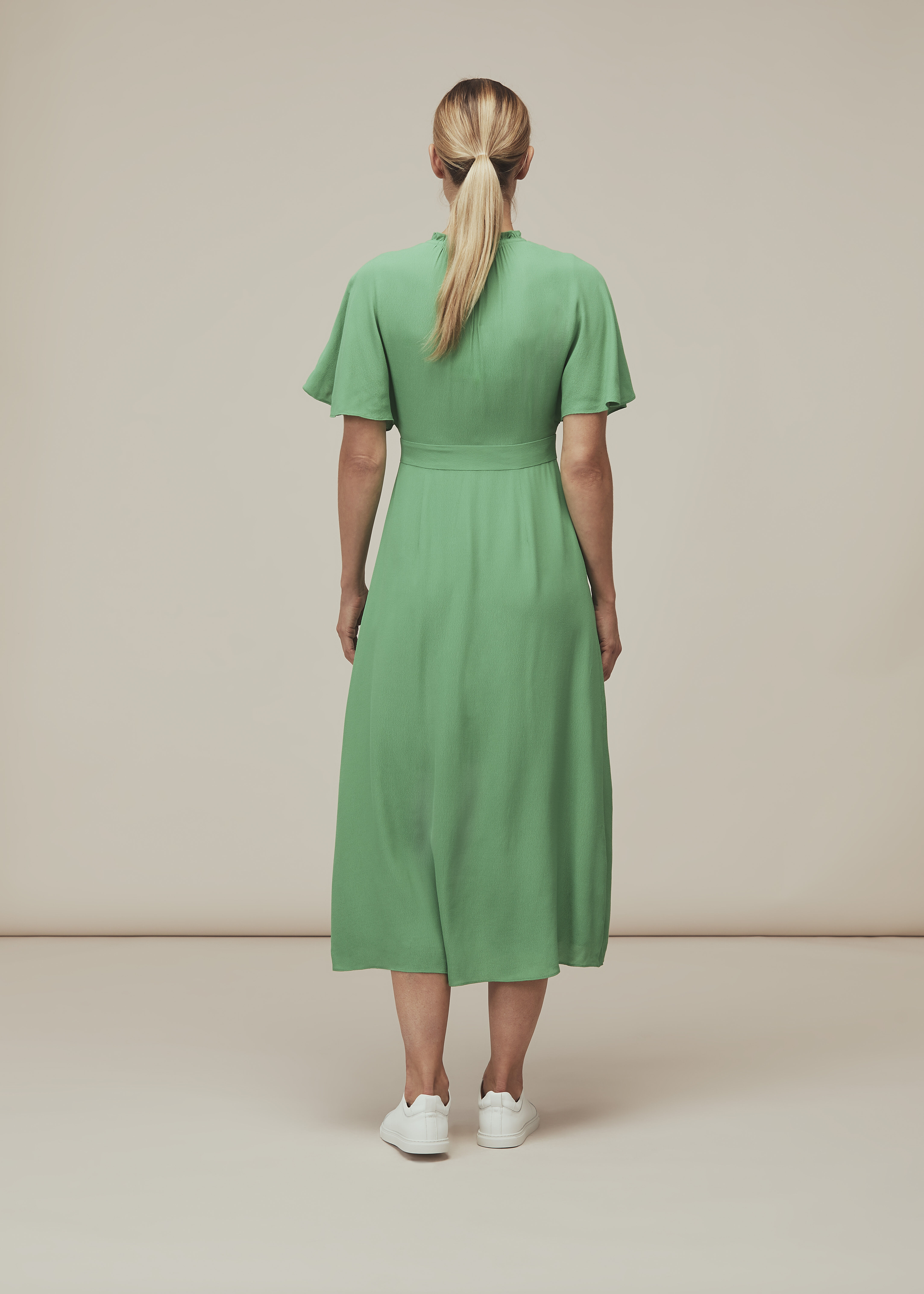 Zelena shop dress whistles