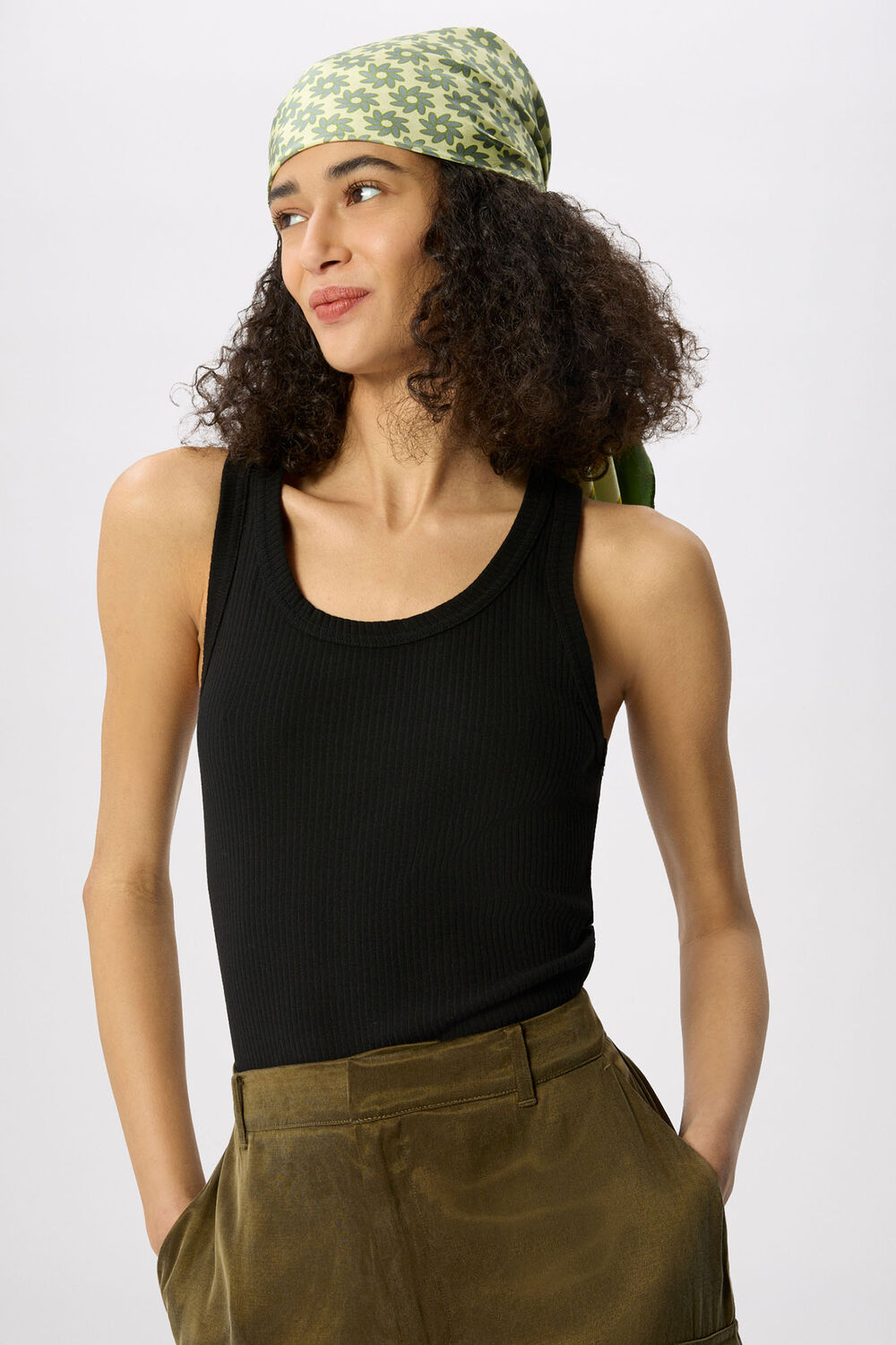 Black Ultimate Ribbed Scoop Vest