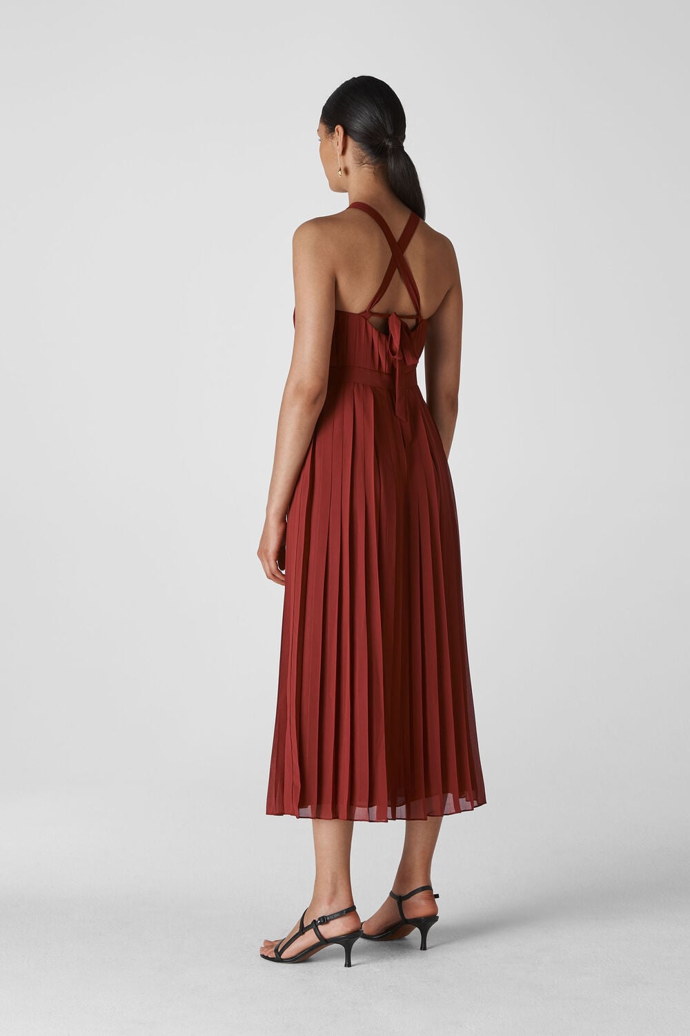 Kyra Pleated Dress Burgundy