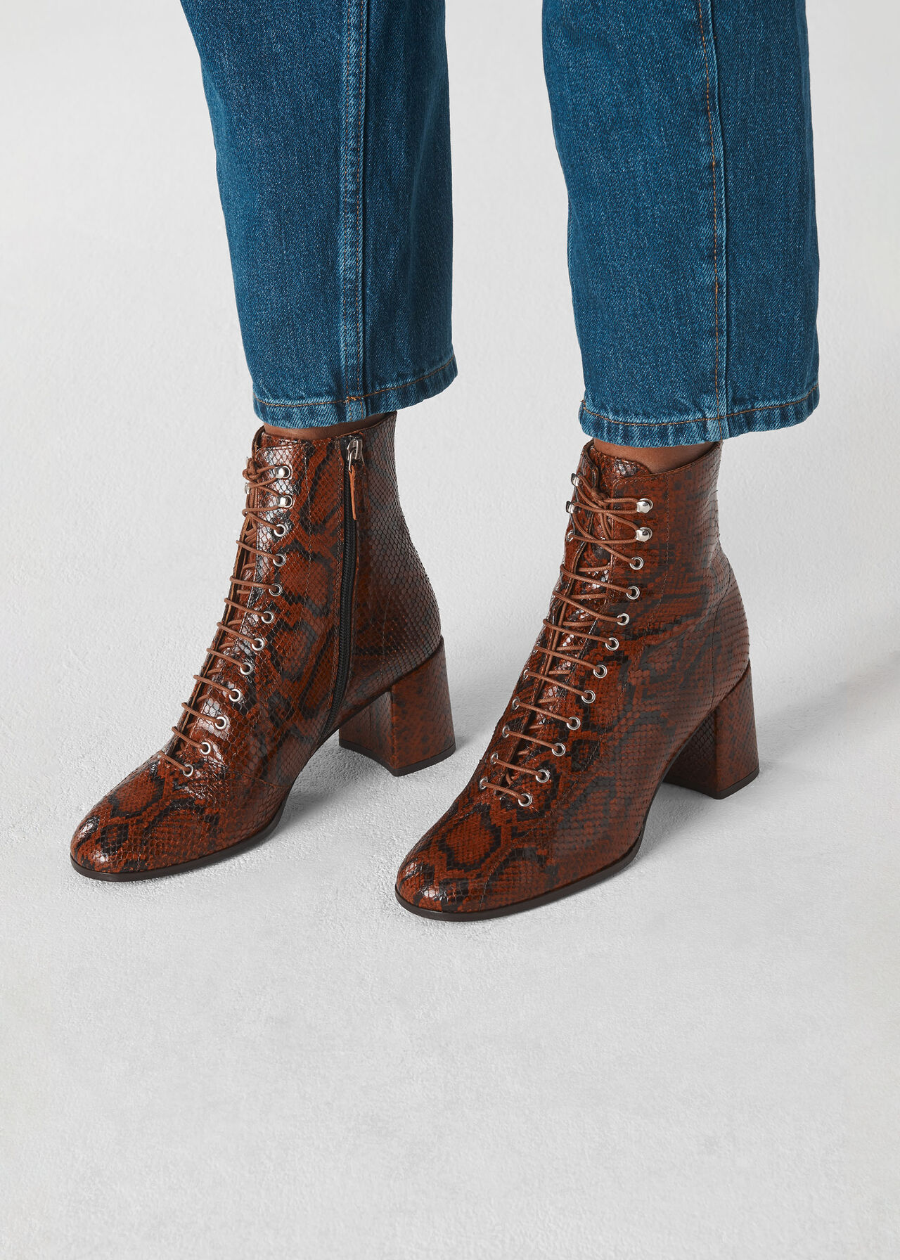 Alban Lace Up Boot Brown