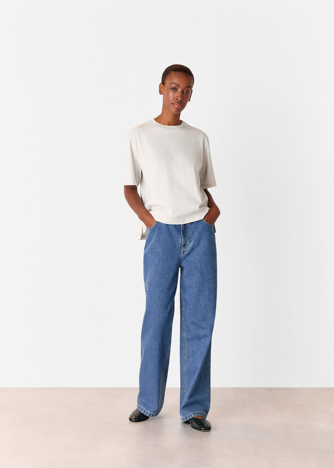 Relaxed Tee
