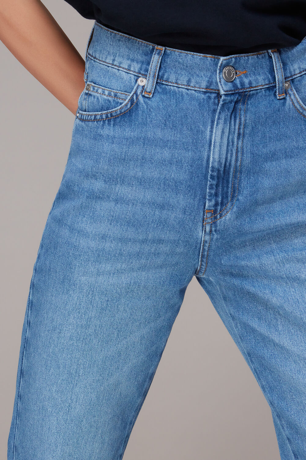 Denim Authentic Mom Jean