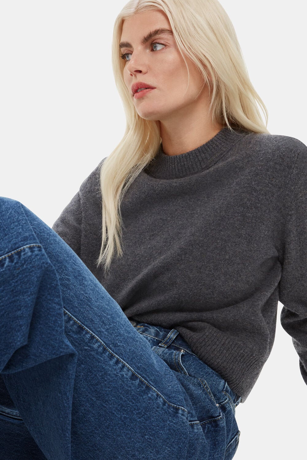 Petite Authentic Raya Straight Jean