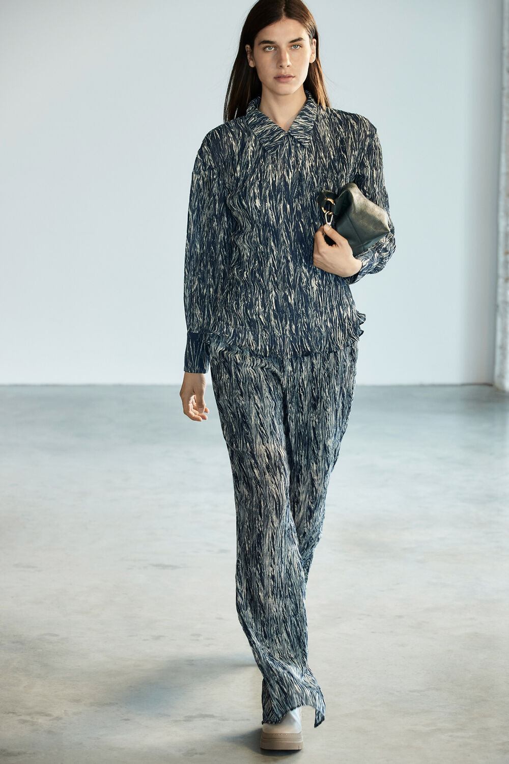 Marble Stripe Plisse Trousers
