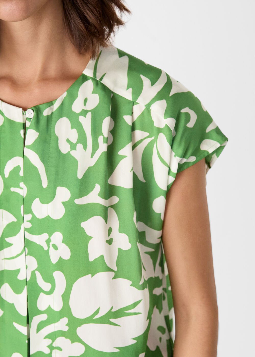Floral Keyhole Blouse