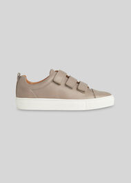 Aith Three Strap Trainer