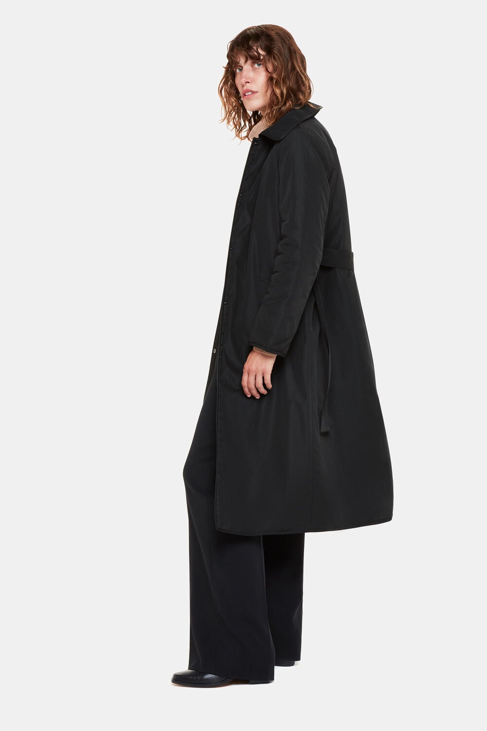 Black Senna Padded Mac