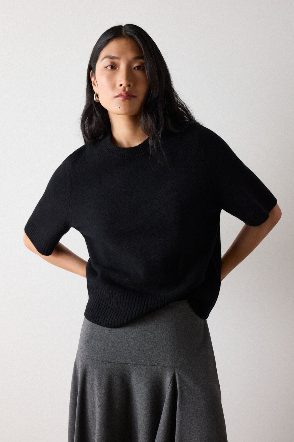 Black Wool Knitted Tee