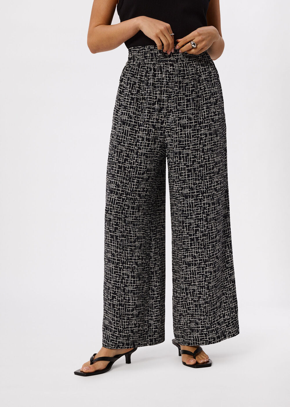 Petite Woven Grid Crop Trouser
