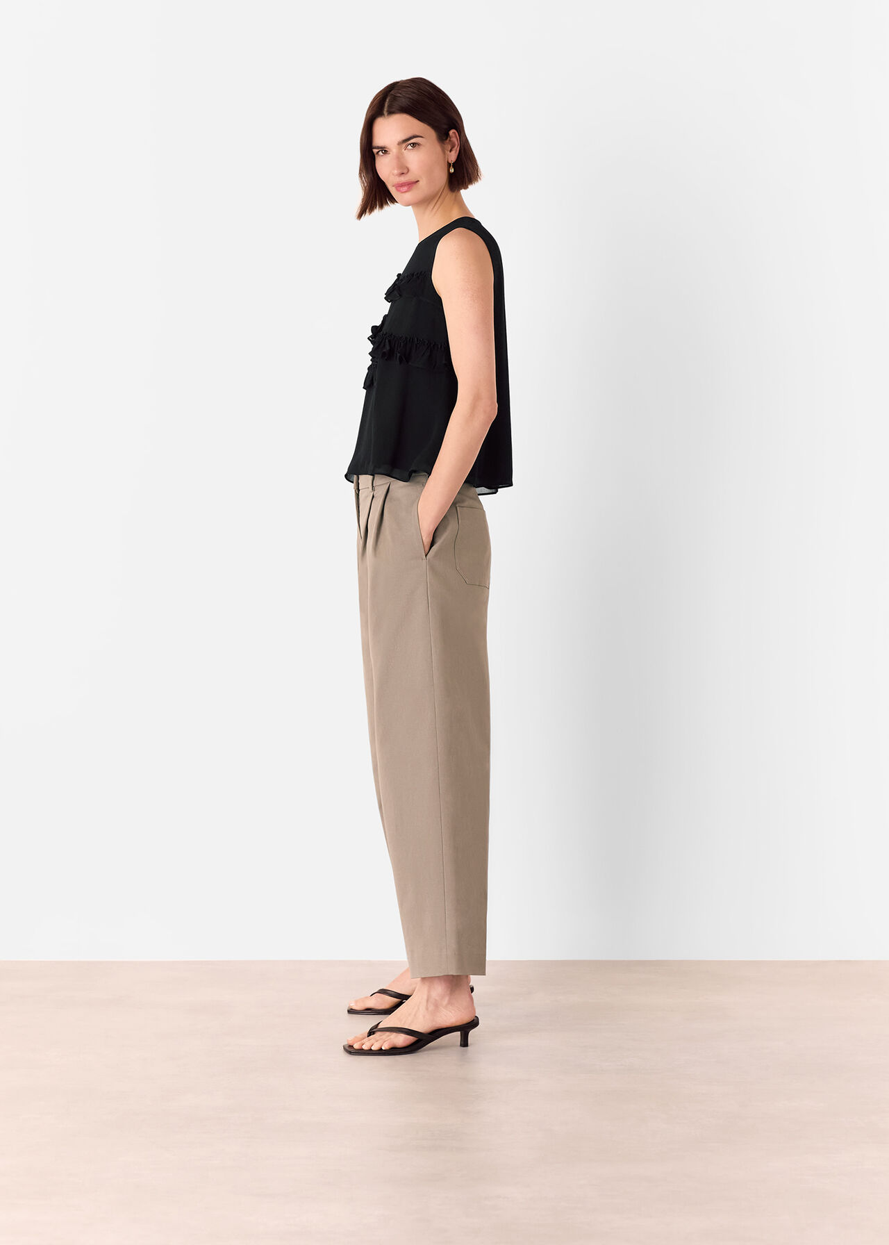 Frill Sleeveless Top