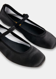 Hai Honoree Shoe