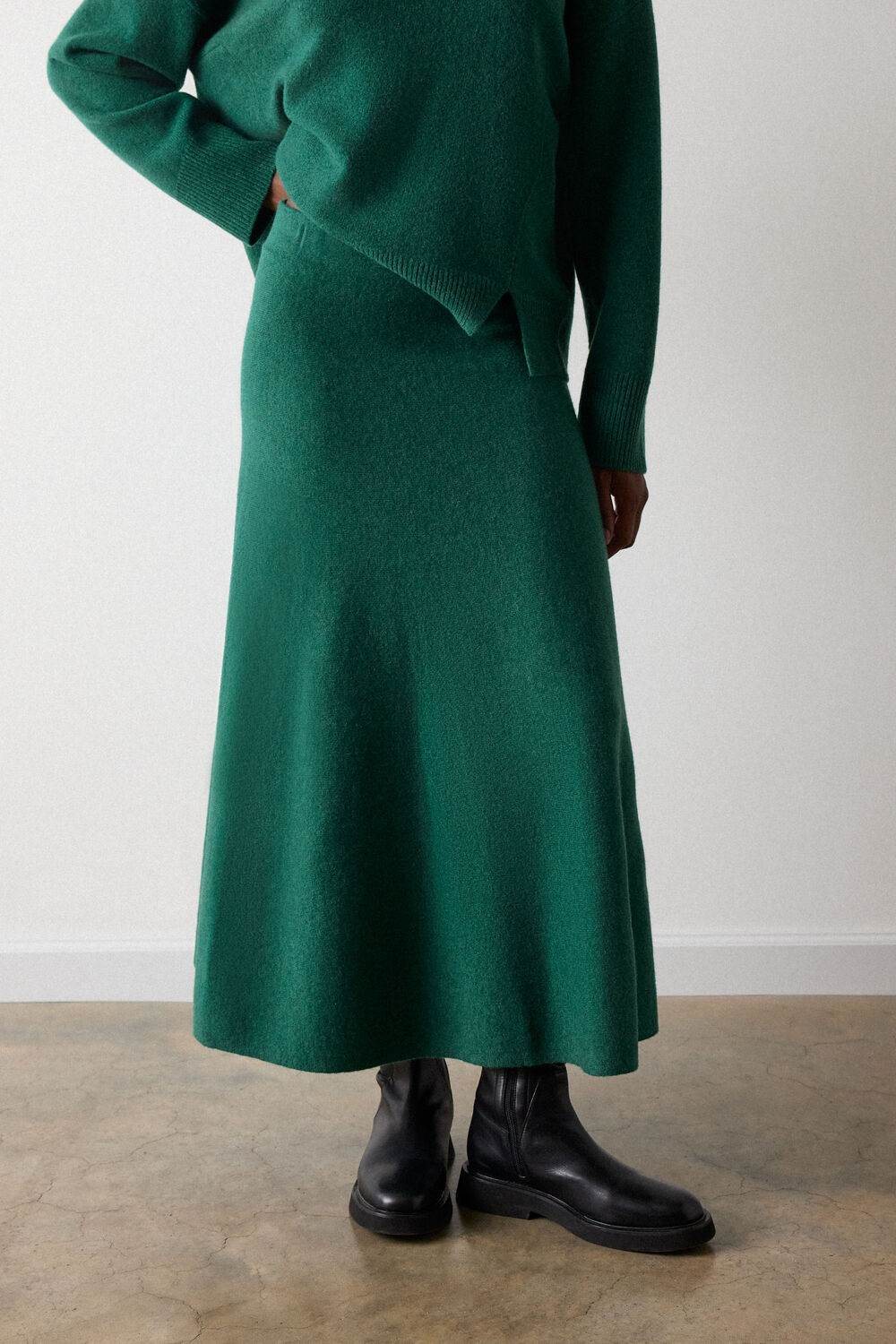 Green Wool Knitted Midi Skirt