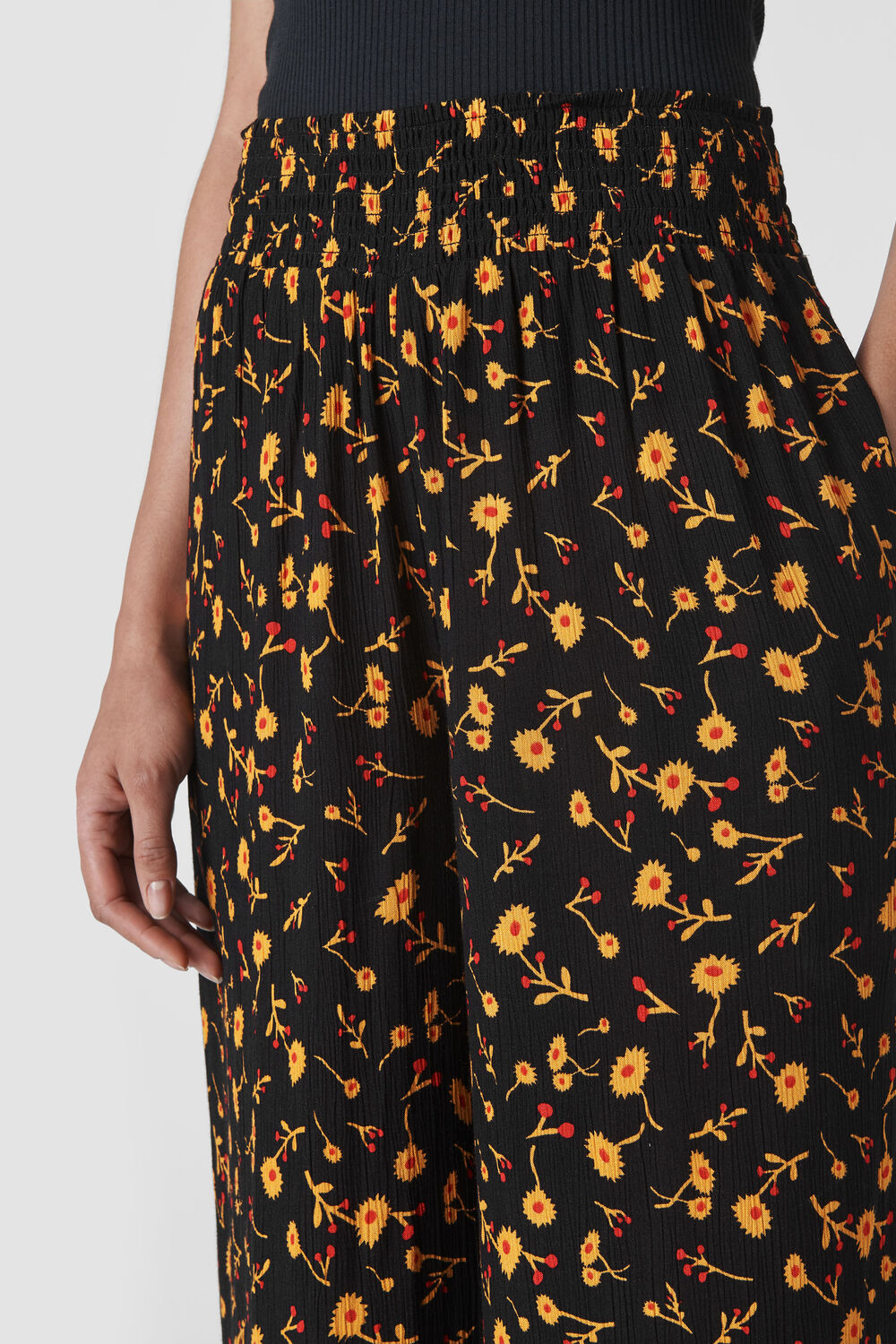 Aster Floral Print Trouser Black/Multi