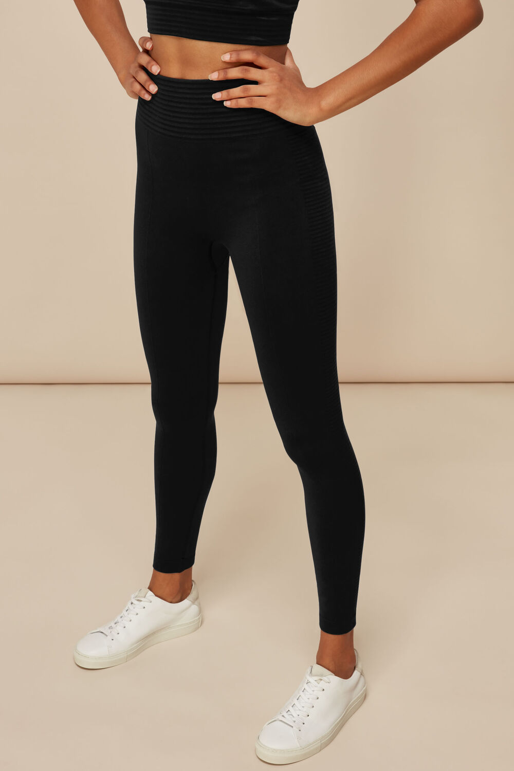 Black Studio Stretch Legging