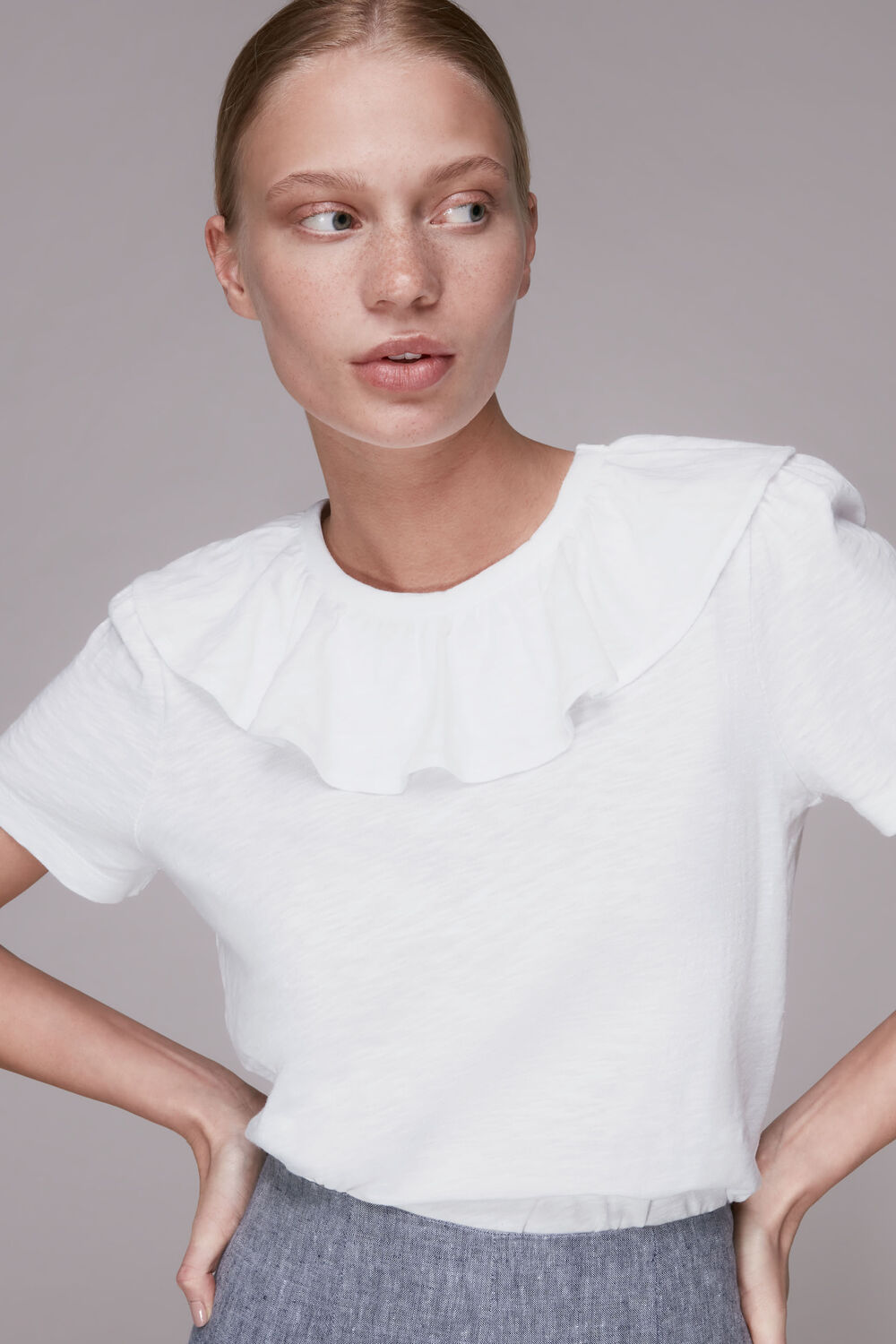 Frill Neck Collar Tee