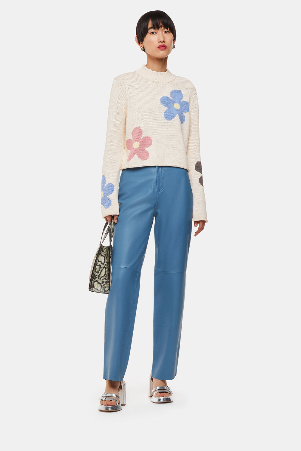 Flower Intarsia Cropped Knit