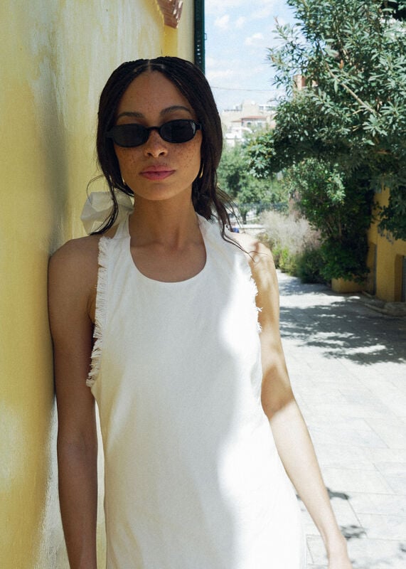 Black Slim Oval Sunglasses