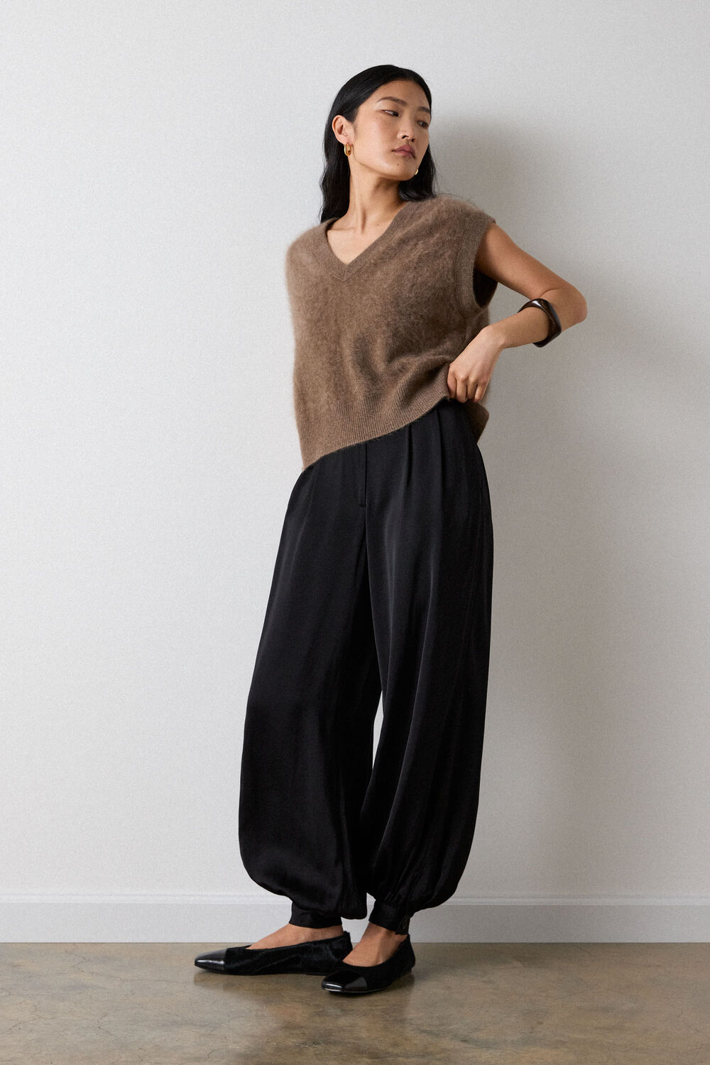 Black Petite Satin Balloon Trouser